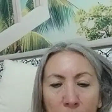 EvaRobinson online show from 07/28/26, 03:02