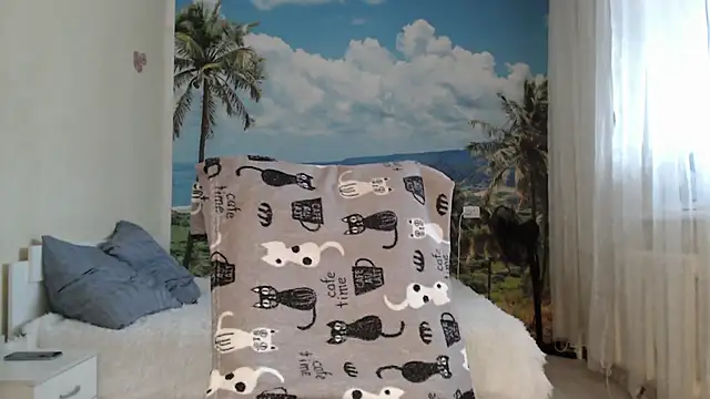 Snapshot of soaring_love chatting on 01/15/25, 10:27 soaring love online show from 01/15/25, 10:27