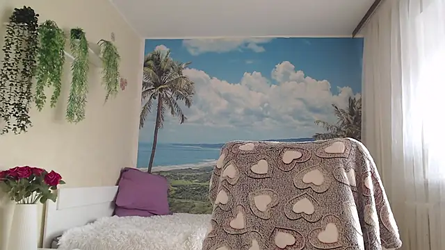 Snapshot of soaring_love chatting on 02/21/25, 11:22 soaring love online show from 02/21/25, 11:22