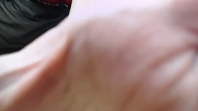 Snapshot of soaring_love chatting on 03/11/25, 07:48 soaring love online show from 03/11/25, 07:48