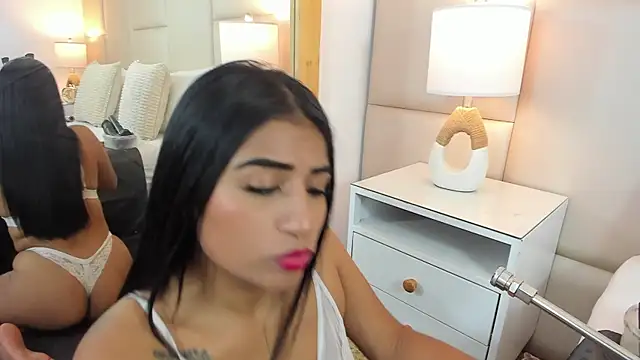 AntoniaRoss  online show from 07/27/26, 03:08