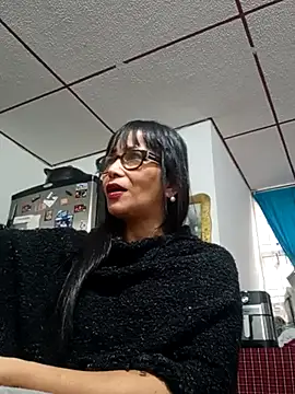 kelly dirty  online show from 02/27/25, 10:53