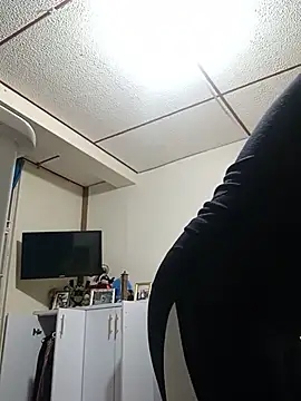 kelly dirty  online show from 06/06/26, 02:05