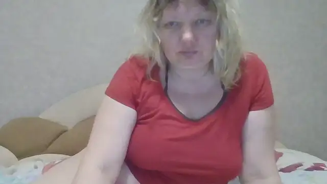 Snapshot of Lusi-777 chatting on 01/05/26, 05:27 Lusi-777 online show from 01/05/26, 05:27
