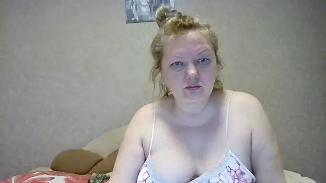 Snapshot of Lusi-777 chatting on 02/06/26, 06:22 Lusi-777 online show from 02/06/26, 06:22