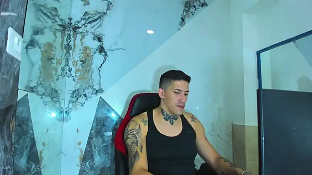 yeckodream online show from 11/25/25, 07:41