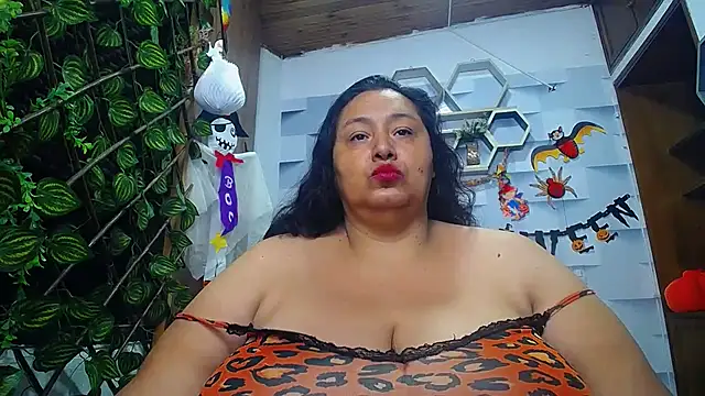 TistMature online show from 10/23/25, 01:10