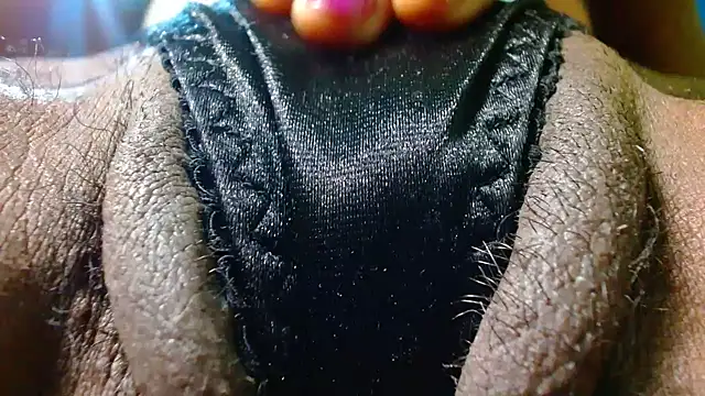 bethanywilson 23 online show from 11/04/25, 12:26