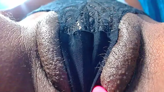 bethanywilson 23 online show from 05/17/26, 06:48