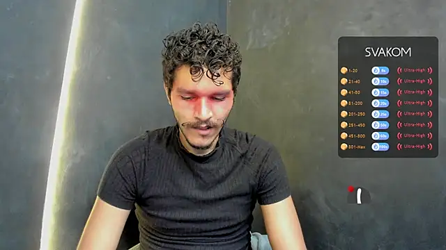 Snapshot of die_mond chatting on 11/10/25, 04:28 die mond online show from 11/10/25, 04:28