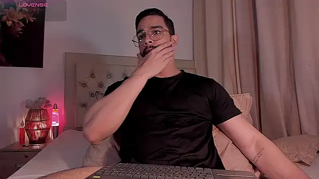 Josseph1  online show from 10/21/25, 11:49