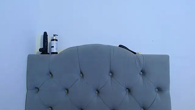 Red-moon1 online show from 12/29/24, 03:46
