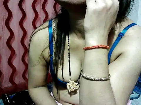 RukminiNew online show from 02/04/25, 09:31