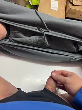 buri232 online show from 12/03/25, 03:10