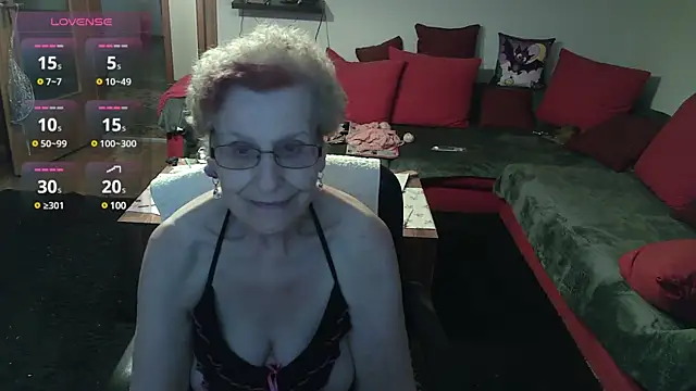 HeisseomaOriginal online show from 01/20/25, 08:09