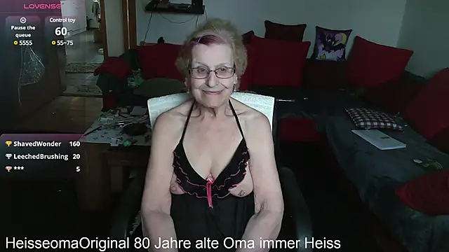 HeisseomaOriginal online show from 03/13/25, 11:19