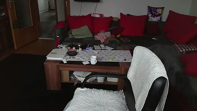HeisseomaOriginal online show from 05/11/26, 07:03