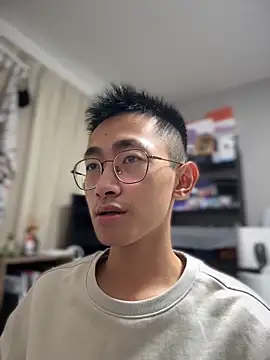 Snapshot of lewdAboyKawaii chatting on 01/28/25, 06:49 lewdAboyKawaii online show from 01/28/25, 06:49