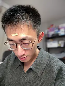 Snapshot of lewdAboyKawaii chatting on 10/26/25, 09:15 lewdAboyKawaii online show from 10/26/25, 09:15