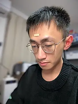 Snapshot of lewdAboyKawaii chatting on 10/30/25, 01:34 lewdAboyKawaii online show from 10/30/25, 01:34