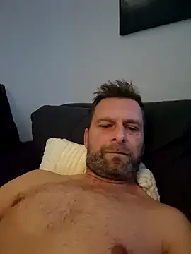 Mjn34 online show from 10/31/25, 06:47