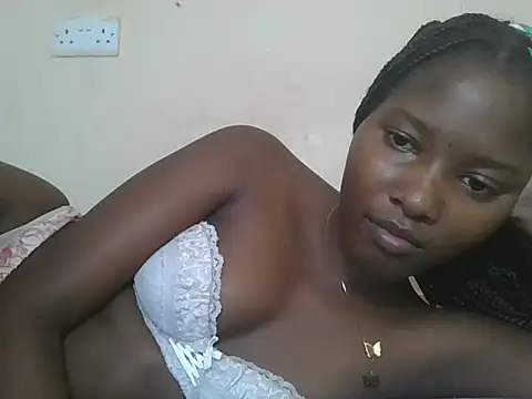 Snapshot of sexyjanett chatting on 10/15/25, 08:25 sexyjanett online show from 10/15/25, 08:25