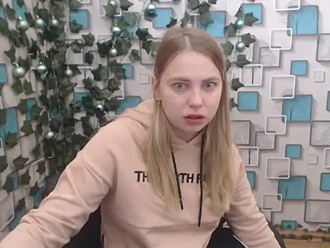 Snapshot of klerkarina chatting on 01/05/25, 05:51 klerkarina online show from 01/05/25, 05:51