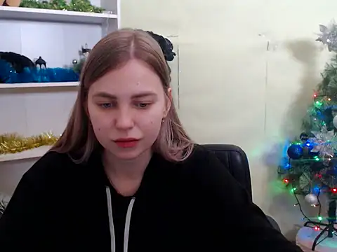 Snapshot of klerkarina chatting on 01/08/25, 06:09 klerkarina online show from 01/08/25, 06:09