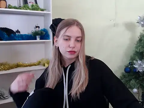 Snapshot of klerkarina chatting on 01/20/25, 08:52 klerkarina online show from 01/20/25, 08:52