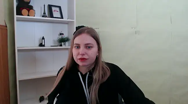 Snapshot of klerkarina chatting on 02/14/25, 06:45 klerkarina online show from 02/14/25, 06:45
