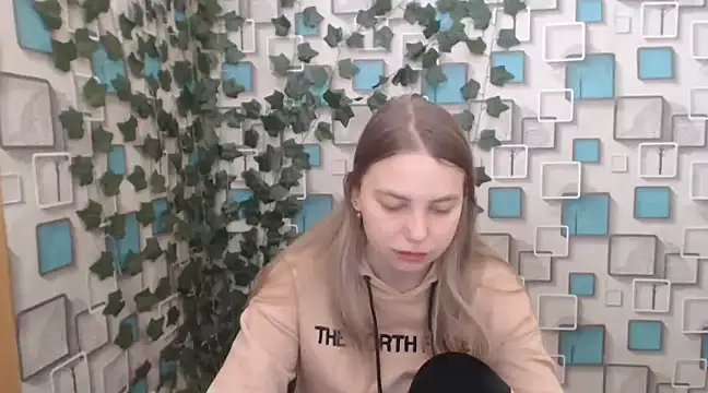 Snapshot of klerkarina chatting on 03/02/25, 05:54 klerkarina online show from 03/02/25, 05:54