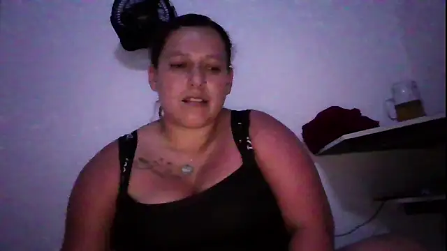 Diana Lozano online show from 01/04/25, 02:56