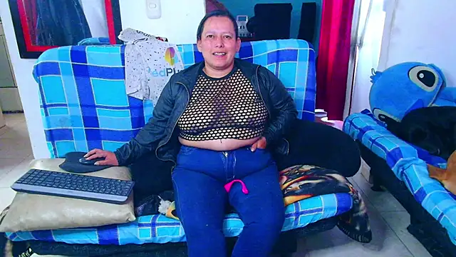Diana Lozano online show from 07/17/26, 12:45