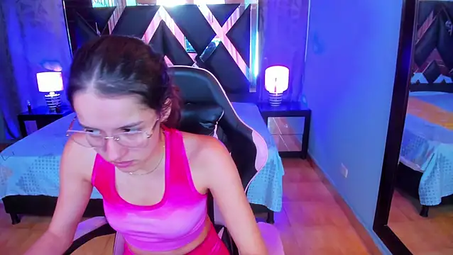 Linda4Petite online show from 07/26/26, 02:13