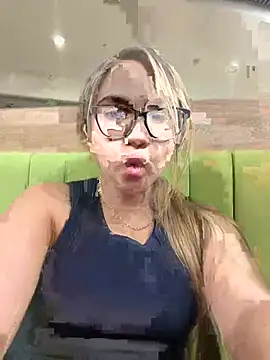 NatashaCruz- online show from 05/28/26, 12:41