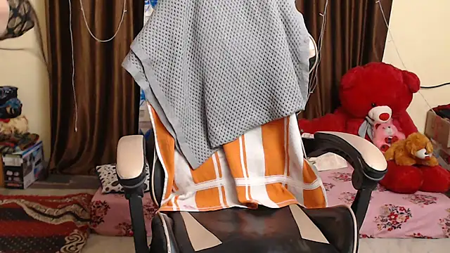 Naughty Kashish online show from 02/13/25, 09:51