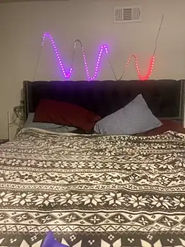 Snapshot of ththotmomma chatting on 01/06/25, 09:00 ththotmomma online show from 01/06/25, 09:00