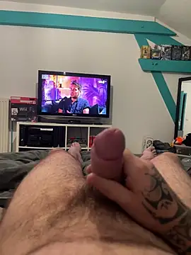 RenaudS-02 online show from 10/27/25, 06:17