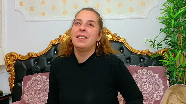 KarinaNoir online show from 05/05/26, 04:09