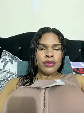 Snapshot of _diamondpamela chatting on 04/01/26, 12:11 diamondpamela online show from 04/01/26, 12:11