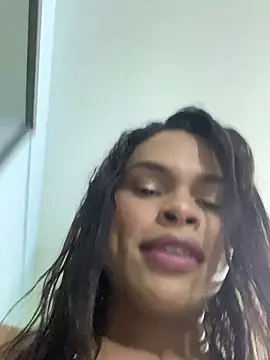 Snapshot of _diamondpamela chatting on 05/16/26, 12:18 diamondpamela online show from 05/16/26, 12:18