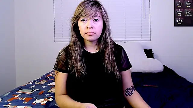 AriannaPena online show from 12/04/24, 03:37
