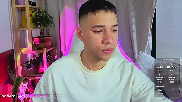 Snapshot of petter_coleman_ chatting on 09/29/25, 02:11 petter coleman  online show from 09/29/25, 02:11