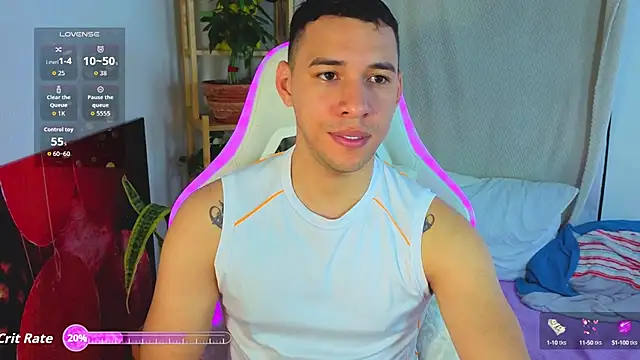 Snapshot of petter_coleman_ chatting on 10/07/25, 05:32 petter coleman  online show from 10/07/25, 05:32