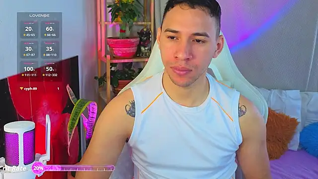 Snapshot of petter_coleman_ chatting on 10/08/25, 03:31 petter coleman  online show from 10/08/25, 03:31