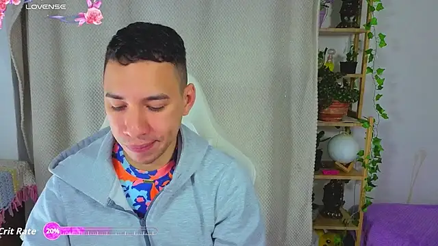 Snapshot of petter_coleman_ chatting on 10/31/25, 04:19 petter coleman  online show from 10/31/25, 04:19