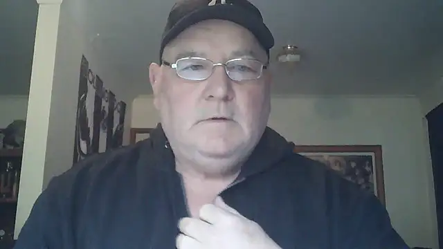 Snapshot of HOTANAL chatting on 09/15/25, 11:05 HOTANAL online show from 09/15/25, 11:05