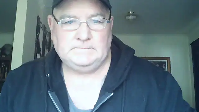 Snapshot of HOTANAL chatting on 09/24/25, 10:46 HOTANAL online show from 09/24/25, 10:46