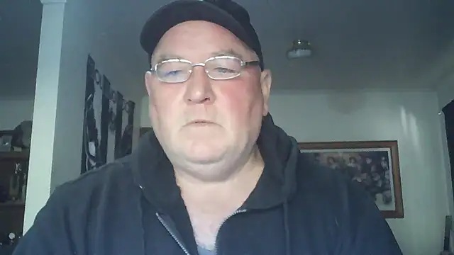 Snapshot of HOTANAL chatting on 11/05/25, 10:10 HOTANAL online show from 11/05/25, 10:10