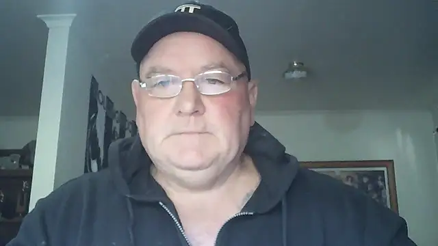 Snapshot of HOTANAL chatting on 11/09/25, 10:08 HOTANAL online show from 11/09/25, 10:08